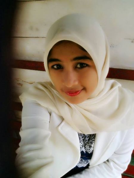 gaun pesta