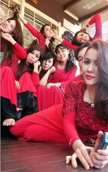 emma maembong zizan meletop