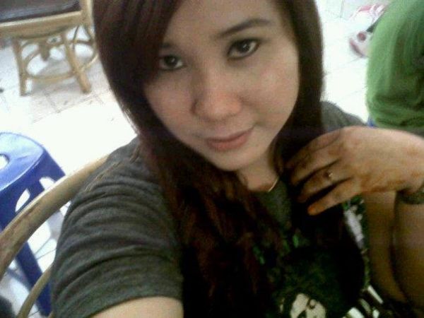 memek artis ngentot