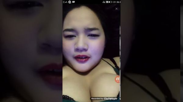 memek bugil lagi ngangkang