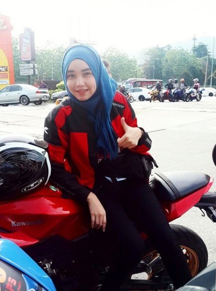 gambar komik perempuan