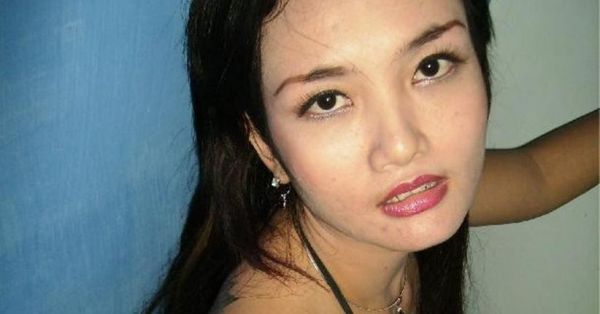 menjilat memek indo