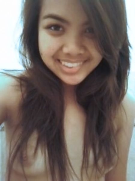 memek artis ngentot