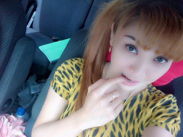 cewek cantik