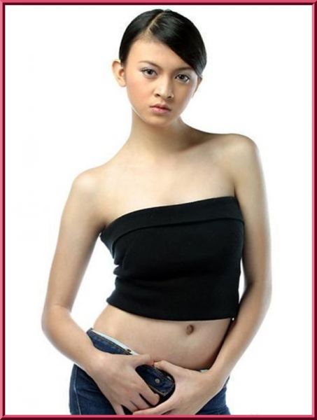 gambar cewek telanjang bulat