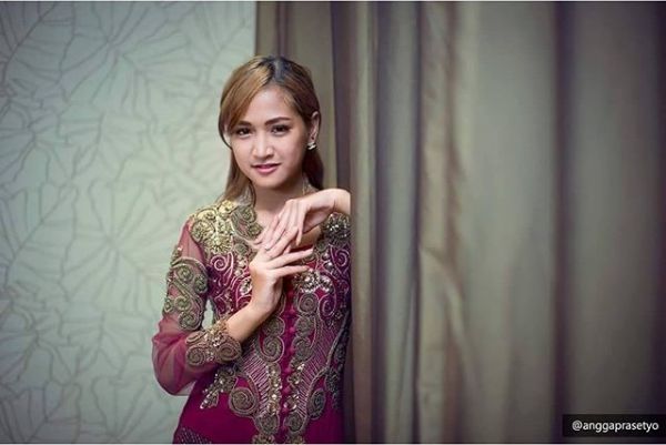 model pria telanjang