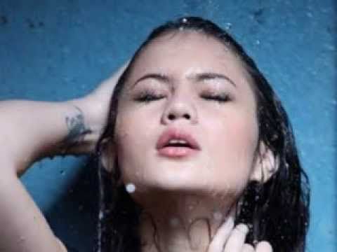 puting payudara montok