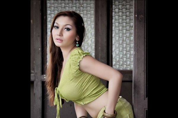 foto artis indonesia terhot