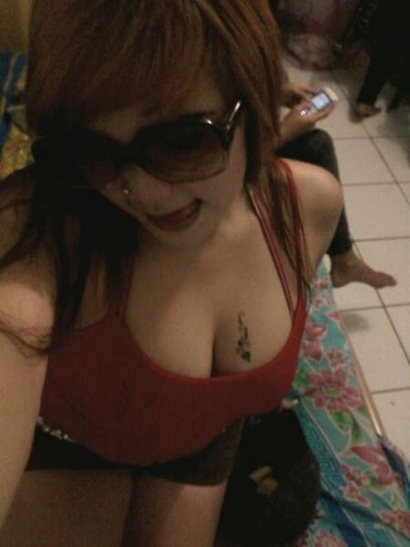 memek semok