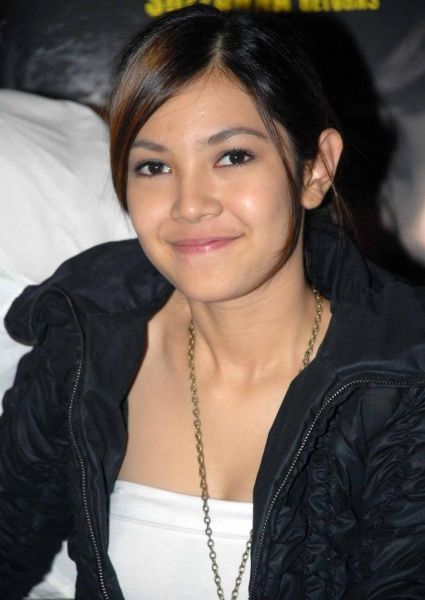 artis cantik indonesia