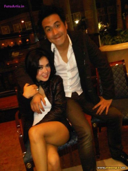 luna maya telanjang bulat