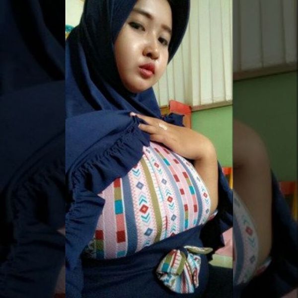 cewek jilbab mesum