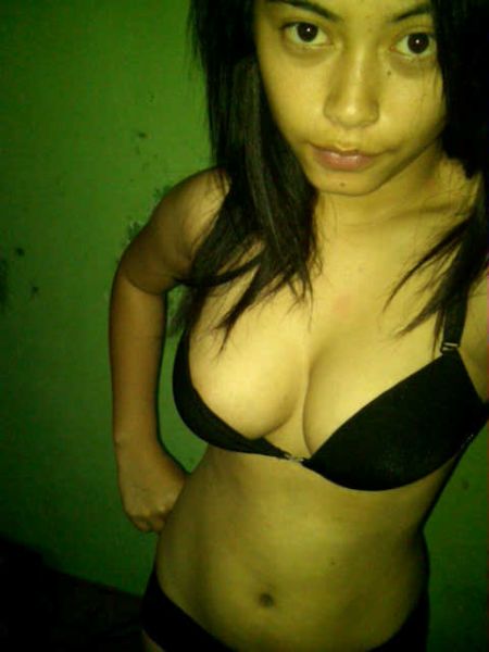 memek dewi persik
