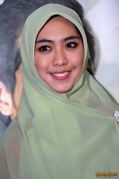 ketika cinta bertasbih artis