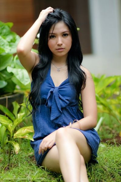 foto pembantu semok montok