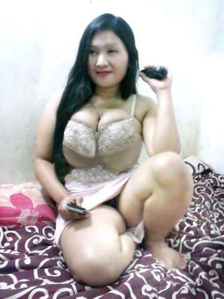 pamer memek indonesia