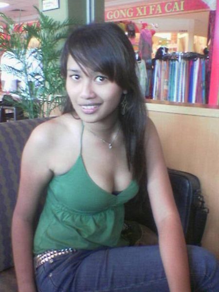 memek istri