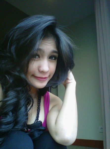 cewek toket besar