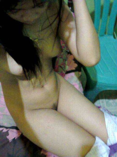 jupe telanjang