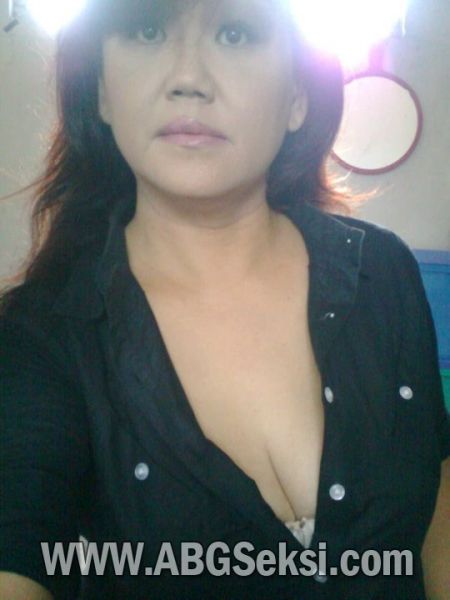 susana abril gif