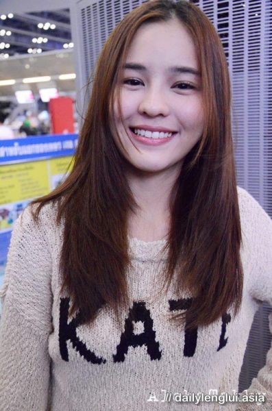 model cantik telanjang