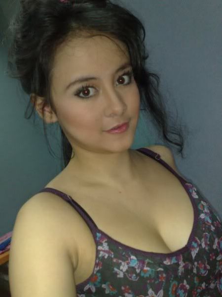 bugil perawan