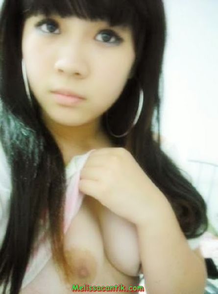 megu fujiura gif