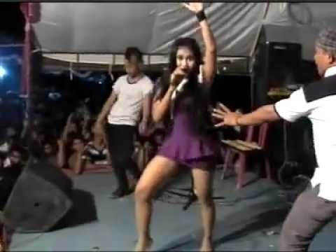 dewi persik body