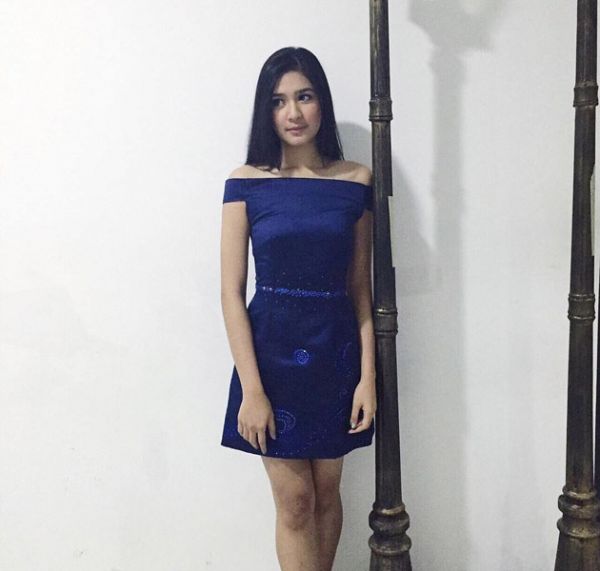 foto mikha tambayong artis berjilbab