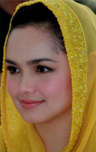 ngangkang memek ibu hamil