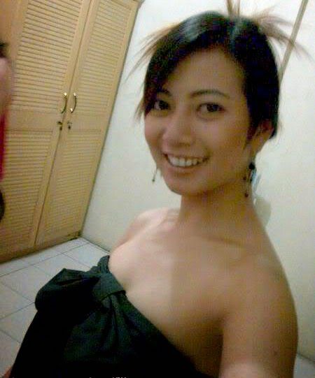 aura kasih montok
