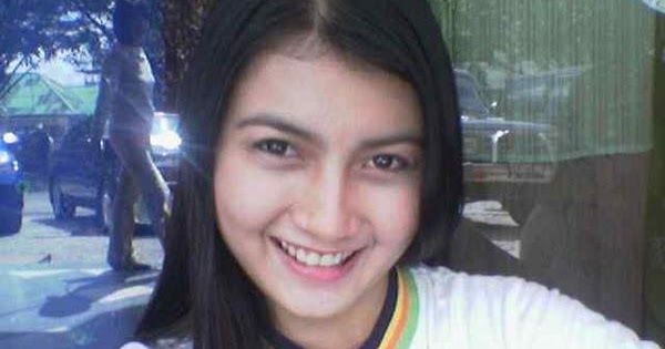 elsa krasova telanjang