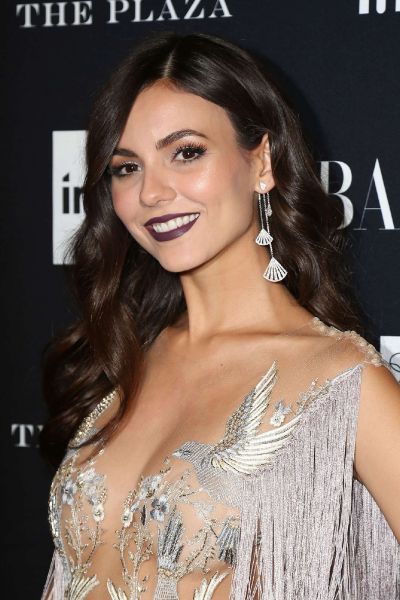 victoria justice concert