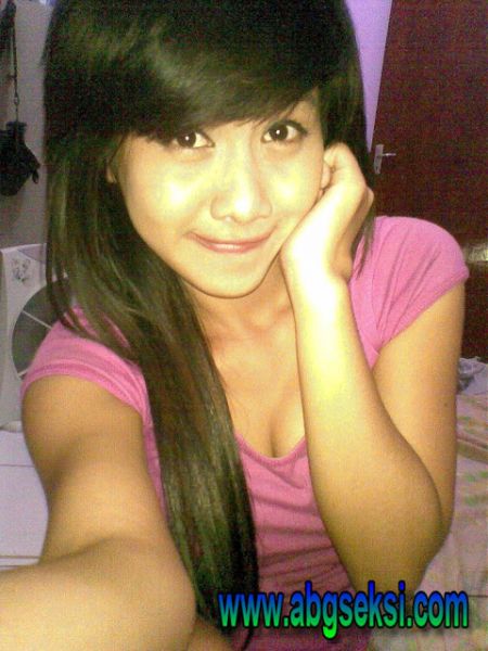 ngocok kontol sendiri