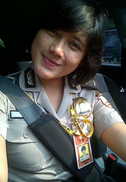 sekolah perawan