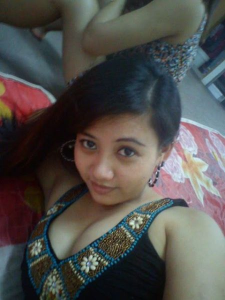 abg mandi bugil
