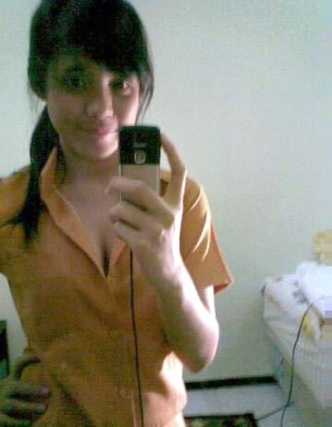 poto model kondom