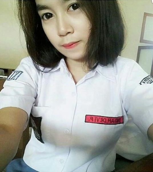 cewek manado