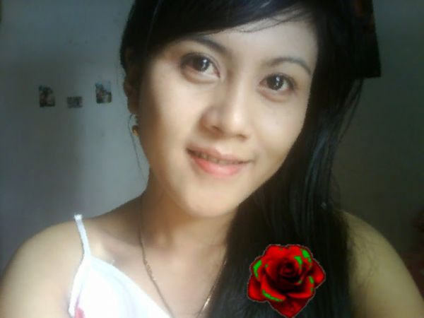 cewek manado