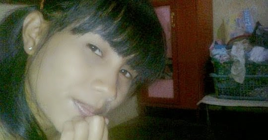 gadis bugil ngangkang