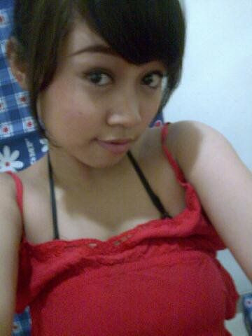 poto bugil rina gunawan