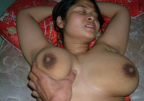 jilbab payudara