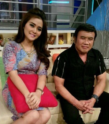 vega darwanti pesbuker