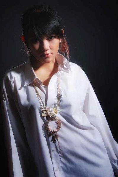 foto via valent terlihat cd