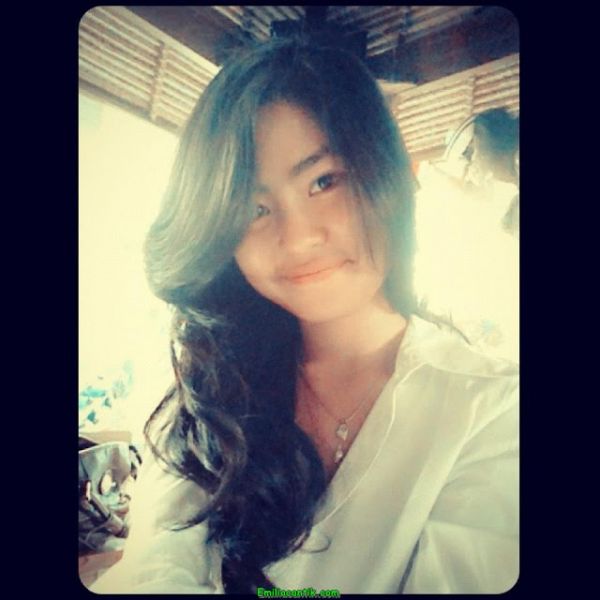 ngintip mama mandi