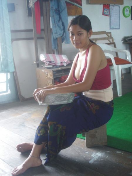 body cewek gendut