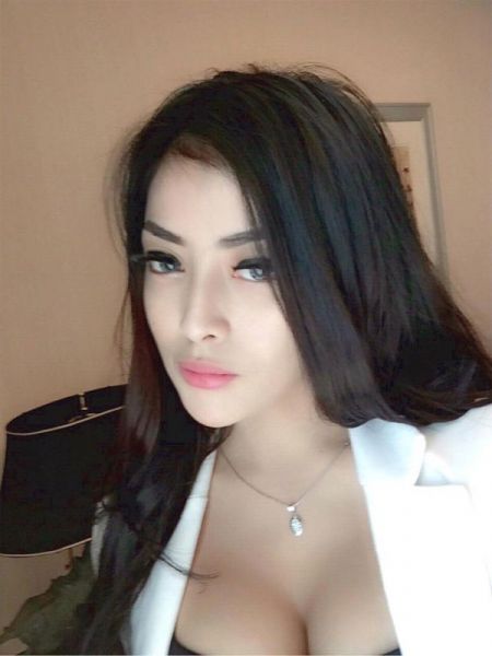 bugil memek sempit