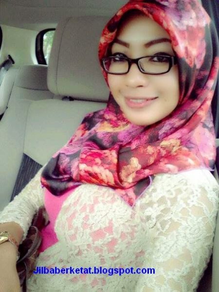 wanita bugil semok