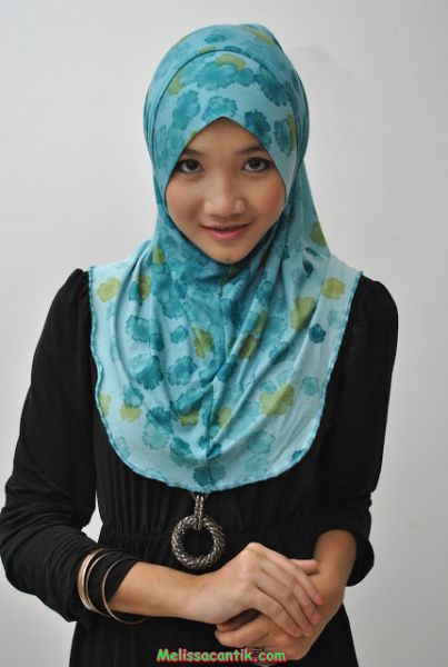 wanita semuk cantik