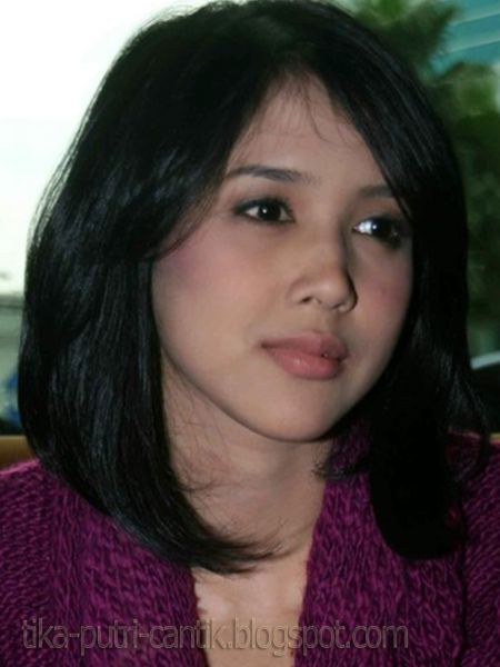 bergaya untuk foto cantik